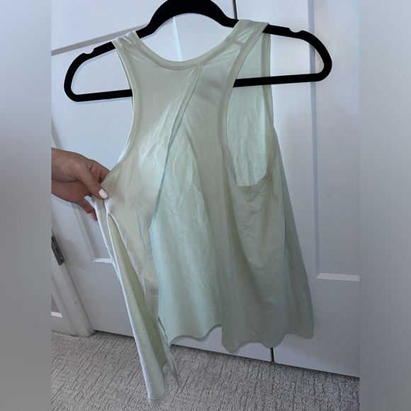 LULULEMON, size 6, excellent condition, open back, mint green slowly tank - Picture 6 of 6